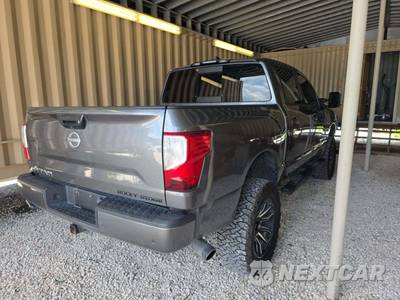 2023 Nissan TITAN SV Crew Cab Short Bed - zdjęcie 3 z 23 - miniatura