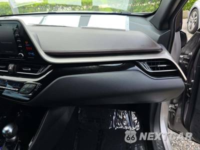 2019 Toyota C-HR Limited - zdjęcie 19 z 21 - miniatura