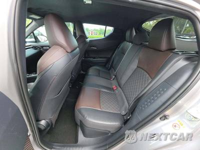 2019 Toyota C-HR Limited - zdjęcie 13 z 21 - miniatura