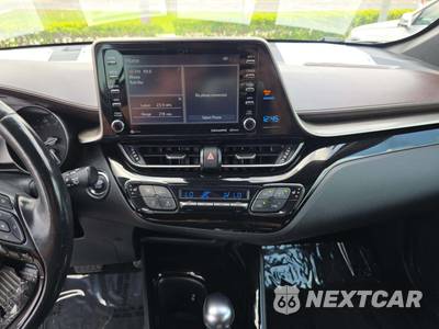 2019 Toyota C-HR Limited - zdjęcie 10 z 21 - miniatura