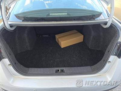 2024 Nissan Versa SV - zdjęcie 14 z 26 - miniatura