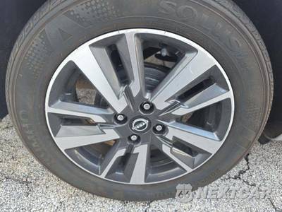 2024 Nissan Versa SV - zdjęcie 24 z 26 - miniatura