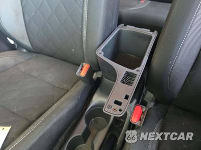 2020 Nissan Kicks S - zdjęcie 21 z 23 - miniatura