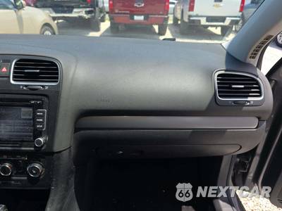 2014 Volkswagen Golf 2.5L w/Convenience & Sunroof - zdjęcie 19 z 26 - miniatura