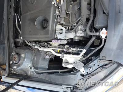 2018 Toyota Camry LE - zdjęcie 27 z 28 - miniatura