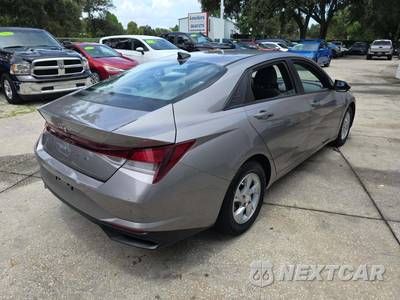 2021 Hyundai Elantra SE - zdjęcie 3 z 25 - miniatura