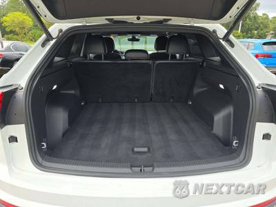 2024 Volkswagen Atlas Cross Sport 2.0T SE w/Technology - zdjęcie 14 z 22 - miniatura