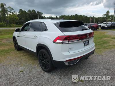 2024 Volkswagen Atlas Cross Sport 2.0T SE w/Technology - zdjęcie 2 z 22 - miniatura