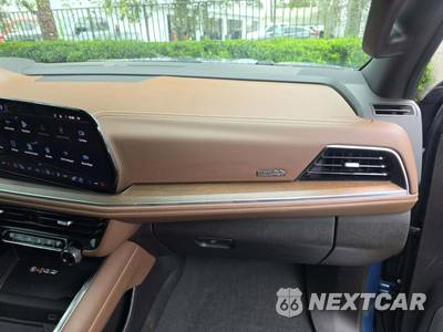 2025 Chevrolet Tahoe High Country 3LZ - zdjęcie 20 z 21 - miniatura