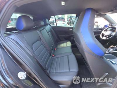 2023 Volkswagen Golf R 20th Anniversary Edition Hatchback - zdjęcie 16 z 22 - miniatura