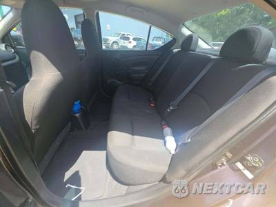 2015 Nissan Versa S - zdjęcie 13 z 28 - miniatura