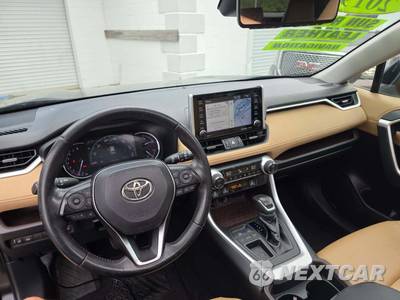 2019 Toyota RAV4 Limited - zdjęcie 10 z 29 - miniatura