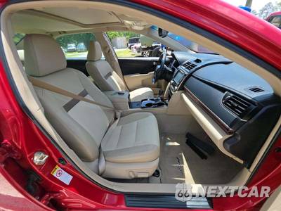2014 Toyota Camry XLE - zdjęcie 18 z 28 - miniatura