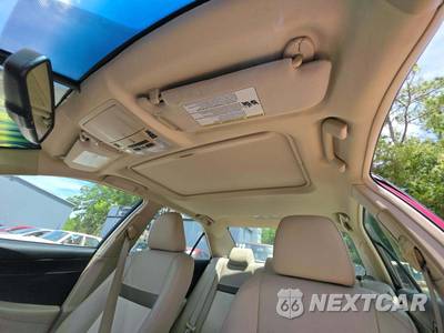 2014 Toyota Camry XLE - zdjęcie 11 z 28 - miniatura