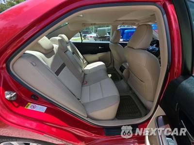 2014 Toyota Camry XLE - zdjęcie 16 z 28 - miniatura