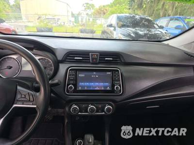 2020 Nissan Versa S - zdjęcie 10 z 23 - miniatura