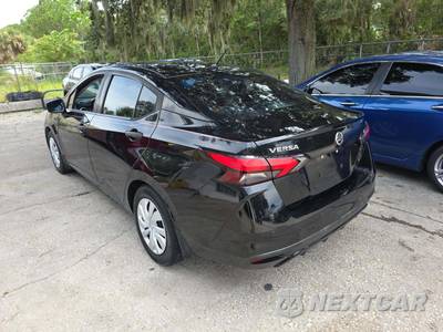2020 Nissan Versa S - zdjęcie 2 z 23 - miniatura