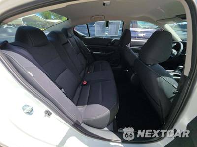 2025 Nissan Altima SV - zdjęcie 16 z 20 - miniatura