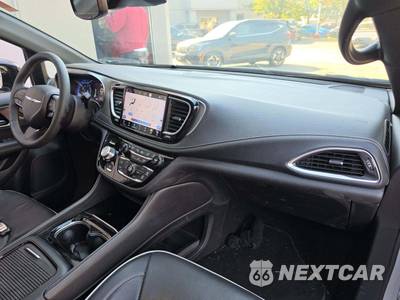 2024 Chrysler Pacifica Limited 121.6" WB - zdjęcie 20 z 24 - miniatura