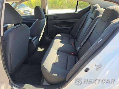 2025 Nissan Altima SV - zdjęcie 13 z 21 - miniatura