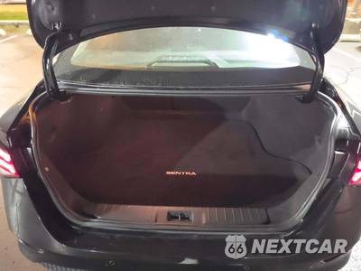 2025 Nissan Sentra SV - zdjęcie 14 z 24 - miniatura