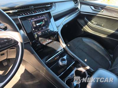 2023 Jeep Grand Cherokee L Altitude - zdjęcie 10 z 25 - miniatura
