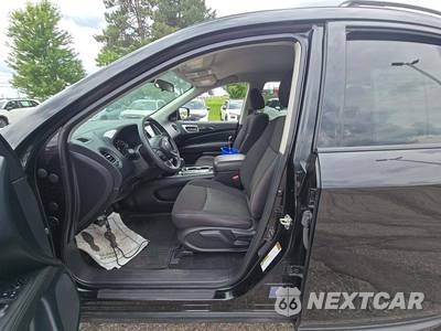 2020 Nissan Pathfinder S - zdjęcie 3 z 27 - miniatura