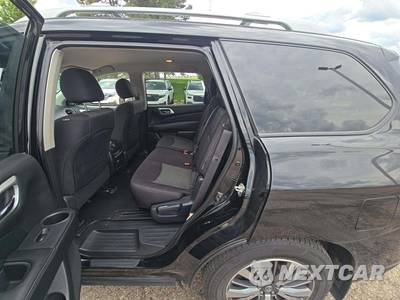 2020 Nissan Pathfinder S - zdjęcie 10 z 27 - miniatura