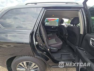2020 Nissan Pathfinder S - zdjęcie 14 z 27 - miniatura