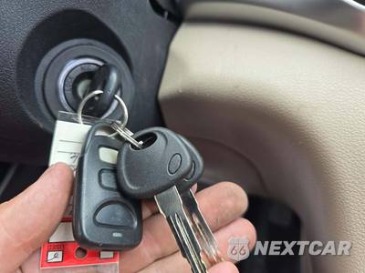 2019 Hyundai Elantra SEL Sedan - zdjęcie 8 z 32 - miniatura