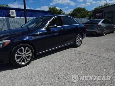 2015 Mercedes-Benz C 300 4MATIC Sedan - zdjęcie 1 z 24 - miniatura