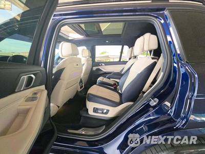 2021 BMW X7 Sports Activity Vehicle M50i - zdjęcie 10 z 25 - miniatura