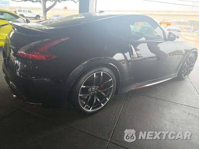 2020 Nissan 370Z Coupe NISMO - zdjęcie 3 z 19 - miniatura