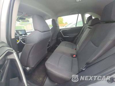 2021 Toyota RAV4 LE - zdjęcie 10 z 21 - miniatura