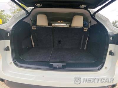 2021 Toyota Highlander XLE - zdjęcie 12 z 21 - miniatura