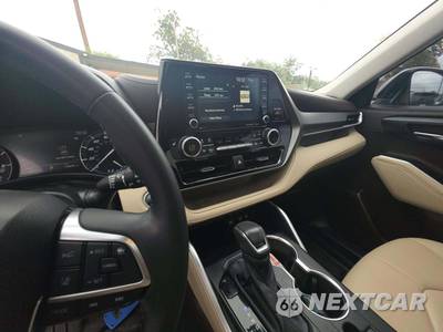 2021 Toyota Highlander XLE - zdjęcie 7 z 21 - miniatura