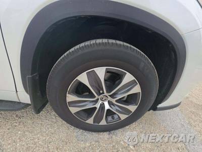 2021 Toyota Highlander XLE - zdjęcie 20 z 21 - miniatura