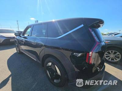 2024 Kia EV9 Light Long Range - zdjęcie 2 z 25 - miniatura