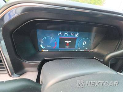 2026 Ford Super Duty F-250 Lariat Crew Cab Medium Bed - zdjęcie 9 z 22 - miniatura