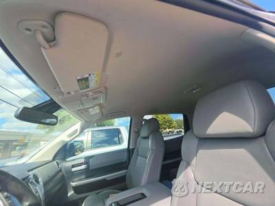 2019 Toyota Tundra Limited Crew Cab Short Bed - zdjęcie 8 z 20 - miniatura