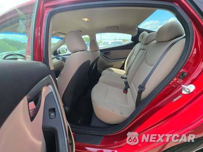 2014 Hyundai Elantra SE Sedan - zdjęcie 10 z 21 - miniatura