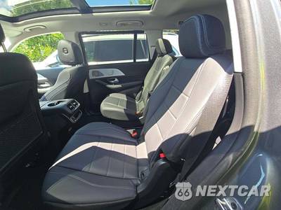 2025 Mercedes-Benz GLS 450 4MATIC - zdjęcie 13 z 21 - miniatura