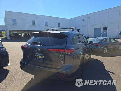 2021 Toyota Highlander XLE - zdjęcie 3 z 24 - miniatura
