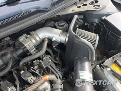2010 Nissan Altima 2.5 S Coupe - zdjęcie 22 z 34 - miniatura