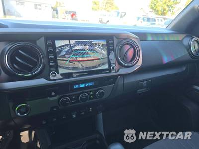 2023 Toyota Tacoma TRD Sport Crew Cab Medium Bed - zdjęcie 10 z 24 - miniatura