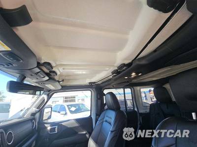 2022 Jeep Wrangler Unlimited 4xe Sahara - zdjęcie 8 z 17 - miniatura
