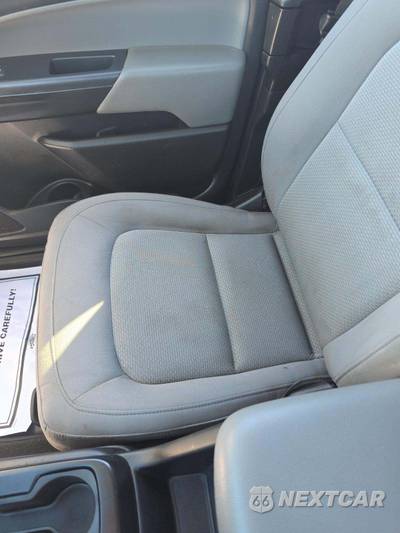 2020 Chevrolet Colorado WT Extended Cab Long Bed 2WT w/Rear Doors - zdjęcie 24 z 31 - miniatura