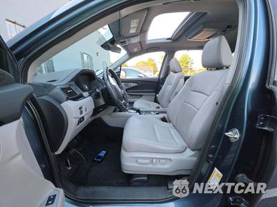 2019 Honda Pilot Touring 7-Passenger - zdjęcie 6 z 30 - miniatura