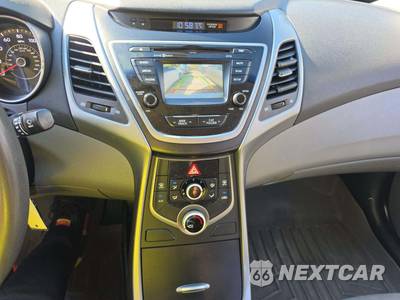 2015 Hyundai Elantra SE Sedan - zdjęcie 10 z 36 - miniatura