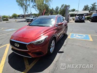 2019 INFINITI QX30 LUXE - zdjęcie 1 z 43 - miniatura